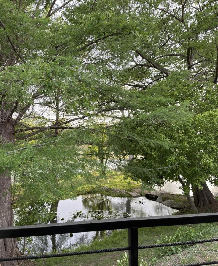 Htr Tx Hill Country Campground เคอร์วิลล์ ภายนอก รูปภาพ